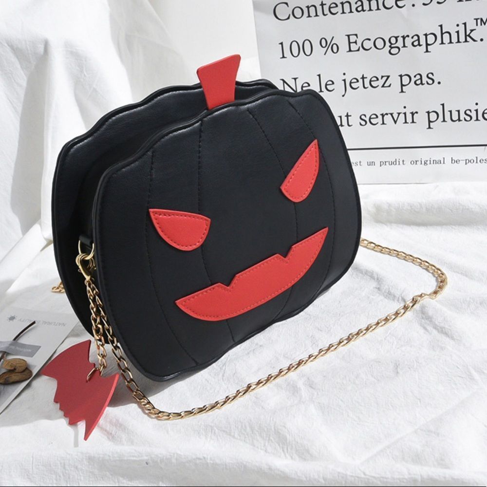 Restocked!! - NWT Halloween Bag - Picture 1 of 6